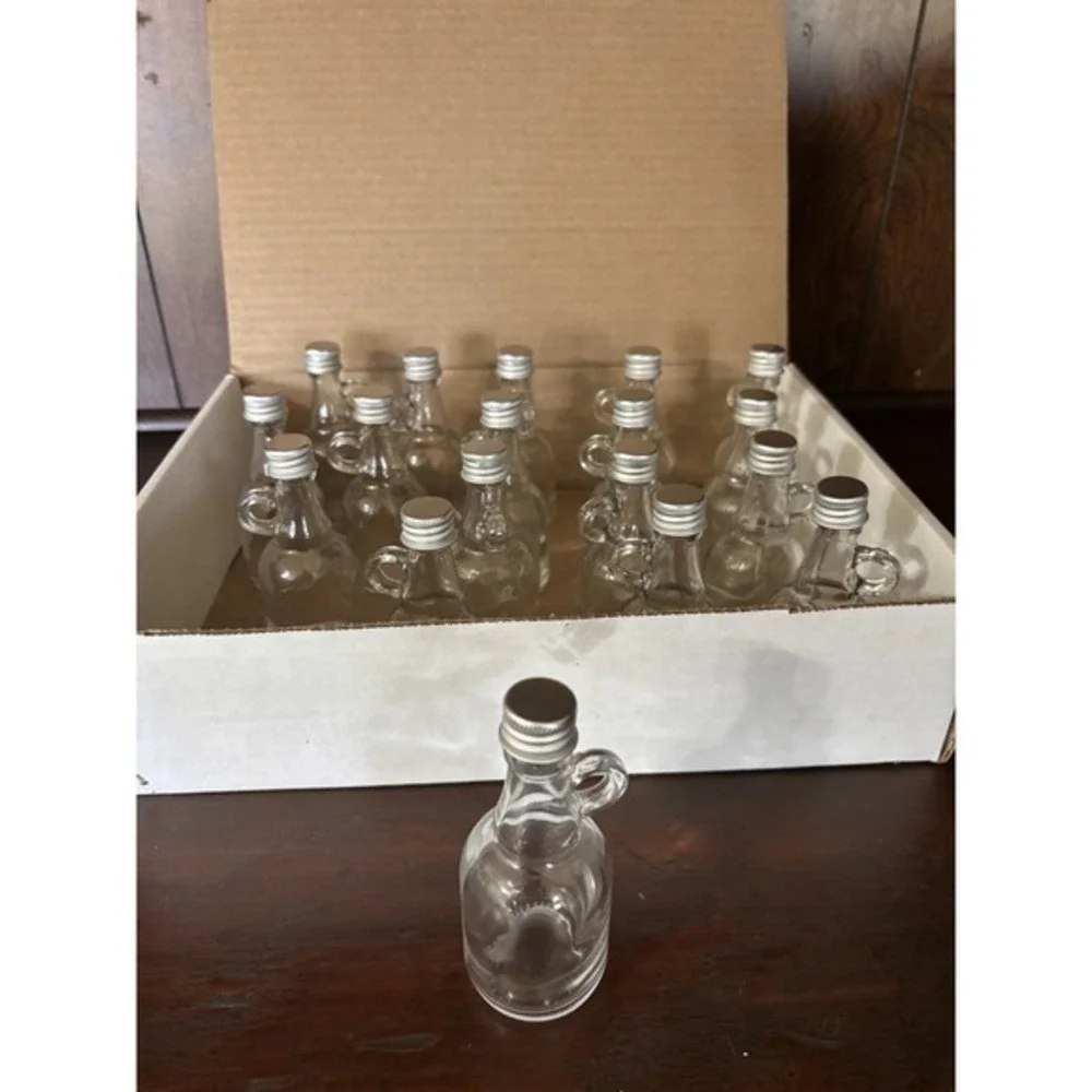 18 Pack Mini Glass Syrup Bottles with Handles and Screw Caps 4 Inch Clear Jugs